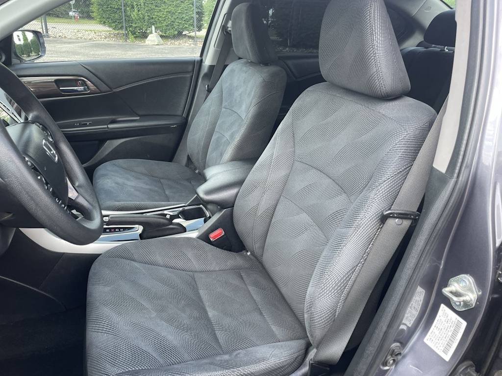 Thumbnail: 2016 Honda Accord - 9