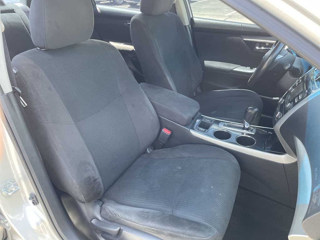 Thumbnail: 2014 Nissan Altima - 11