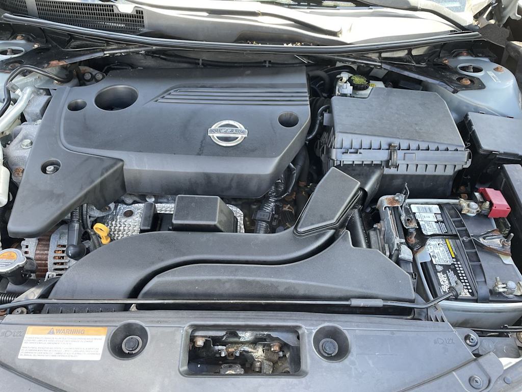 Thumbnail: 2014 Nissan Altima - 8