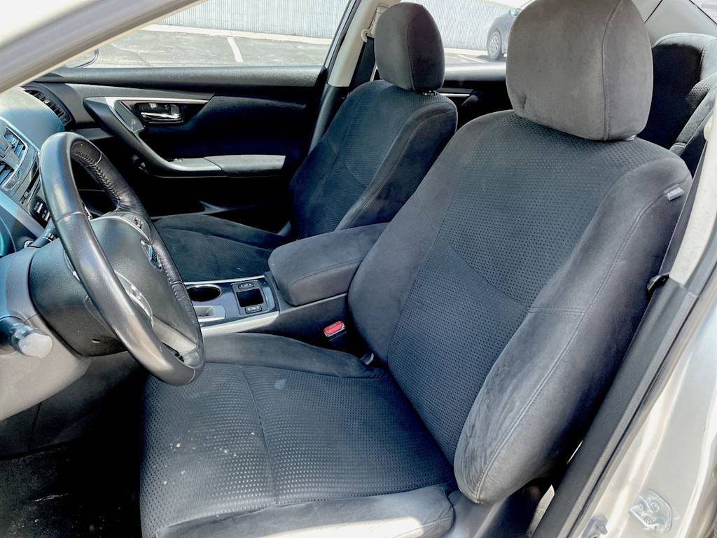 Thumbnail: 2014 Nissan Altima - 10