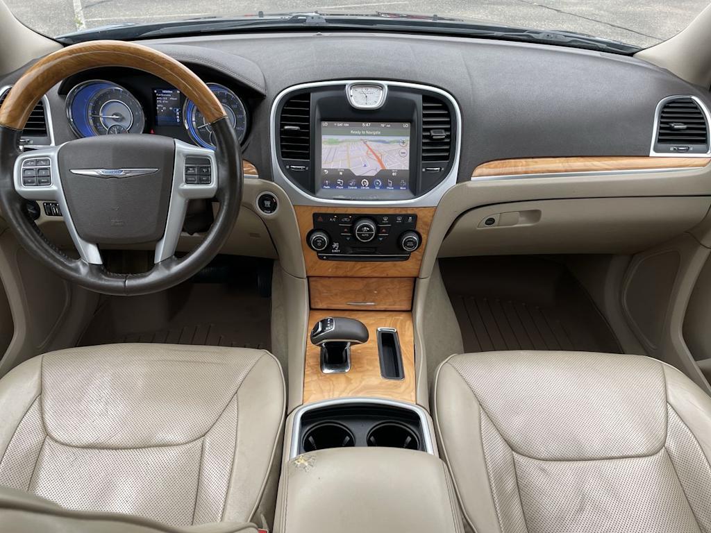 Thumbnail: 2014 Chrysler 300 - 8