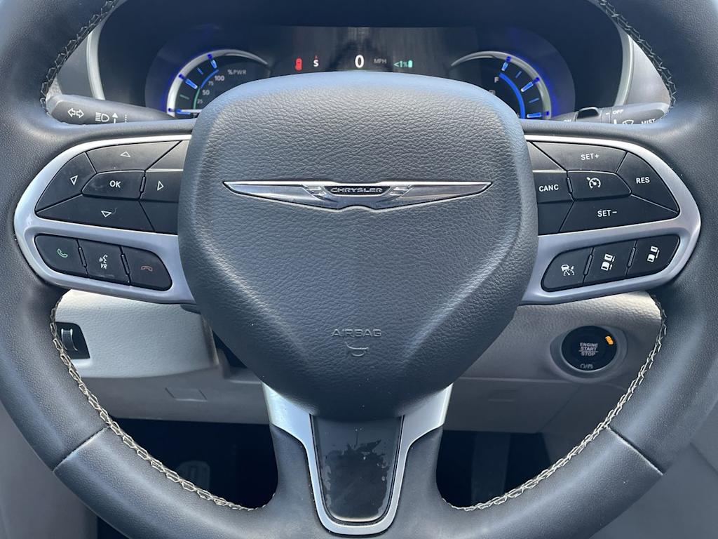 Thumbnail: 2024 Chrysler Pacifica - 24