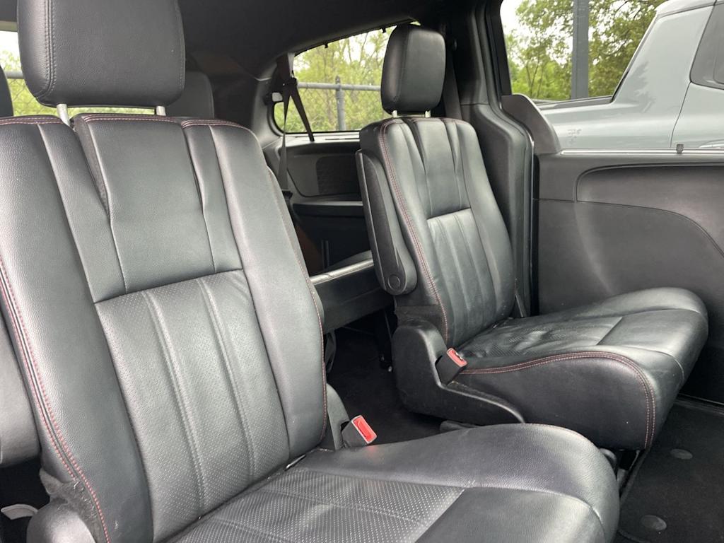 Thumbnail: 2014 Dodge Grand Caravan - 12
