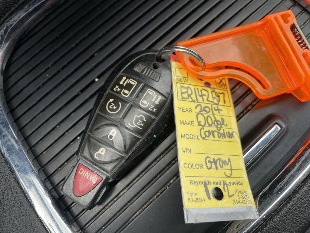 Thumbnail: 2014 Dodge Grand Caravan - 16