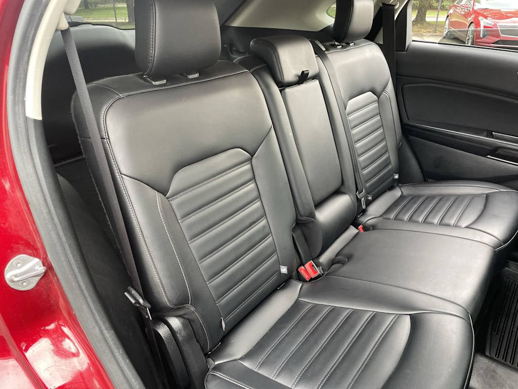 Thumbnail: 2019 Ford Edge - 11