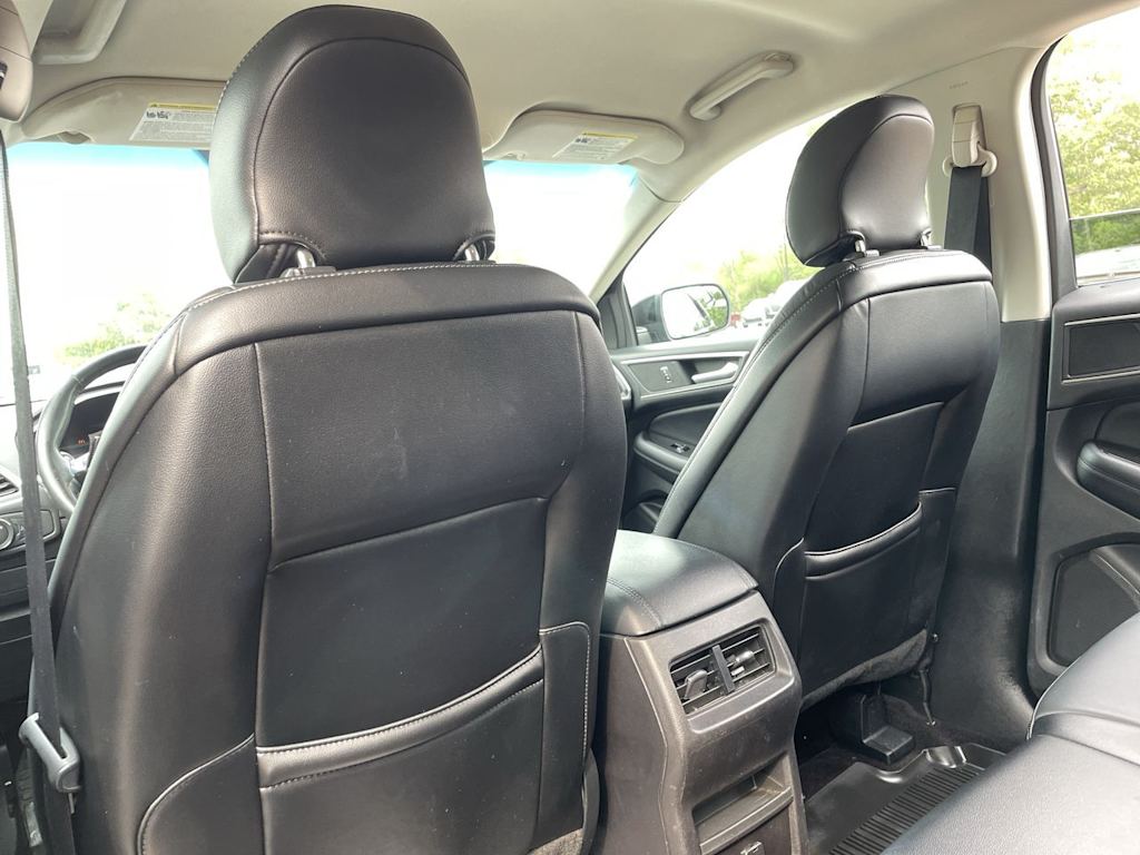 Thumbnail: 2016 Ford Edge - 27