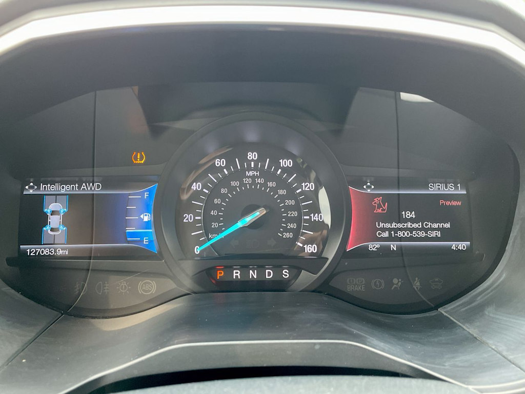 Thumbnail: 2016 Ford Edge - 14
