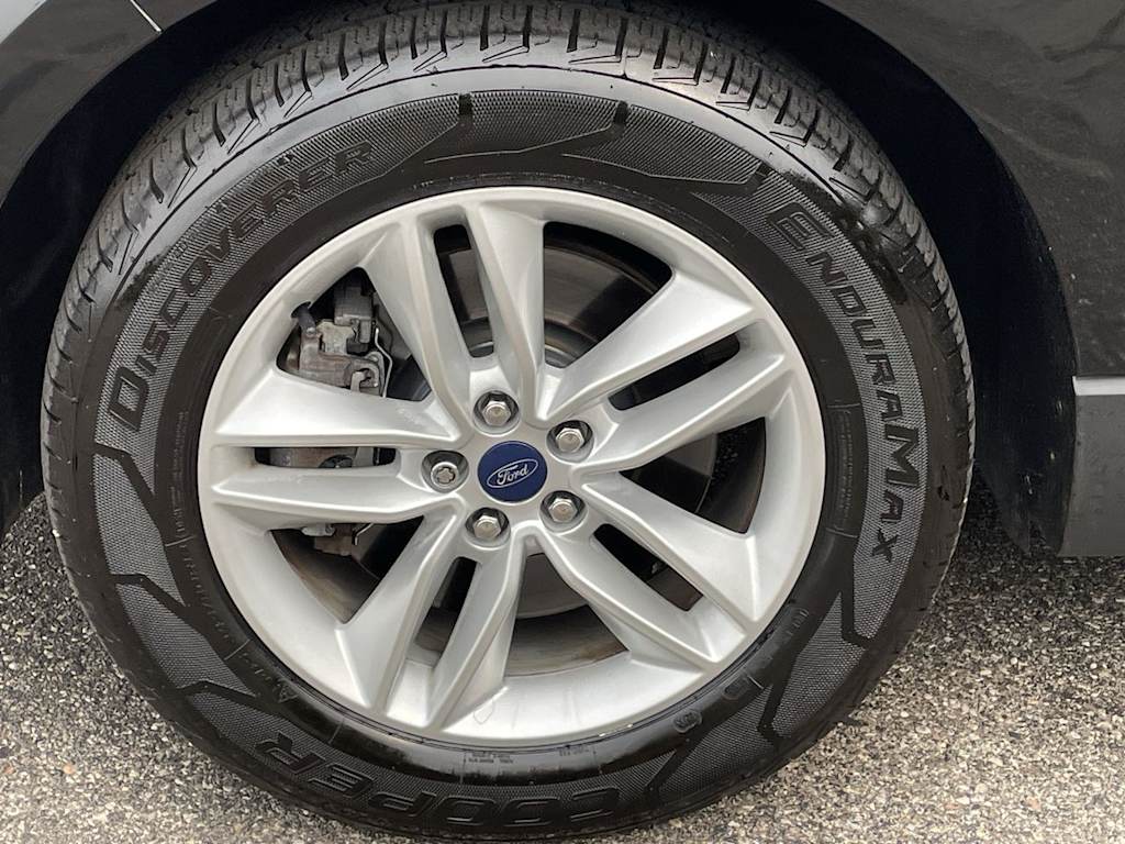 Thumbnail: 2016 Ford Edge - 7