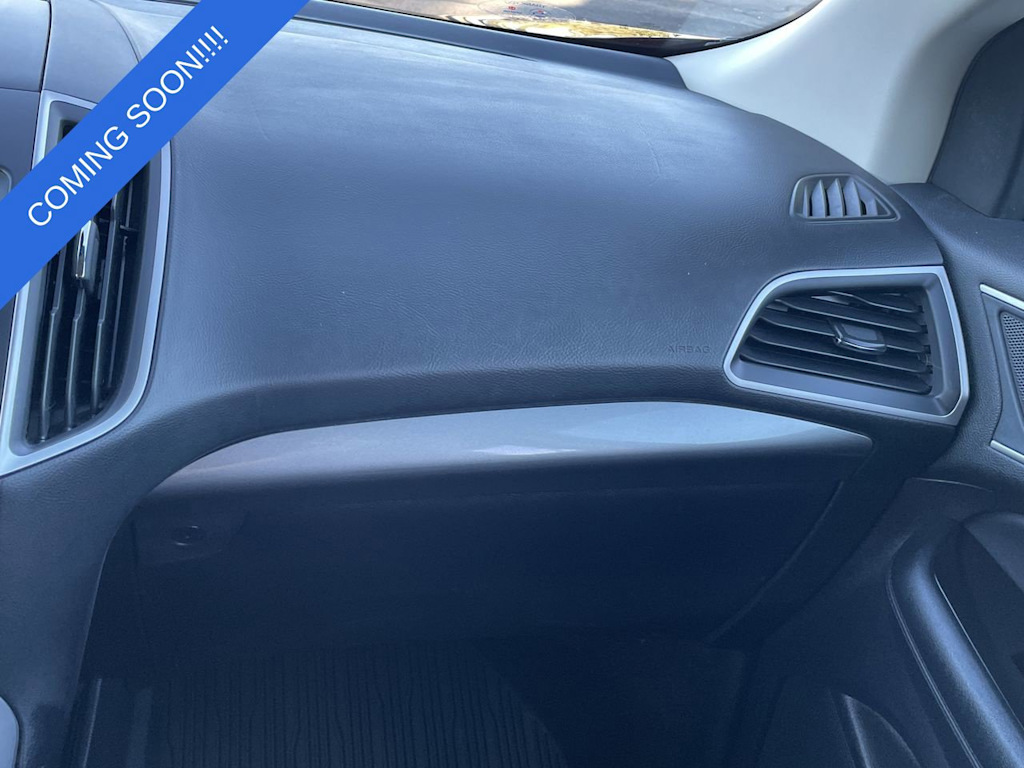 Thumbnail: 2019 Ford Edge - 25