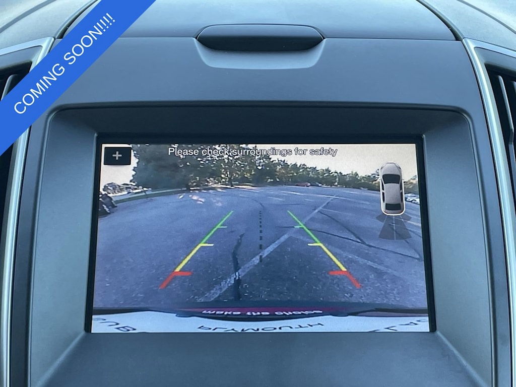 Thumbnail: 2019 Ford Edge - 32