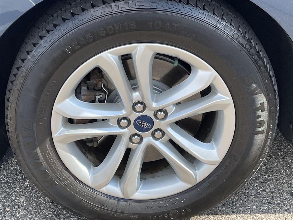 Thumbnail: 2019 Ford Edge - 6