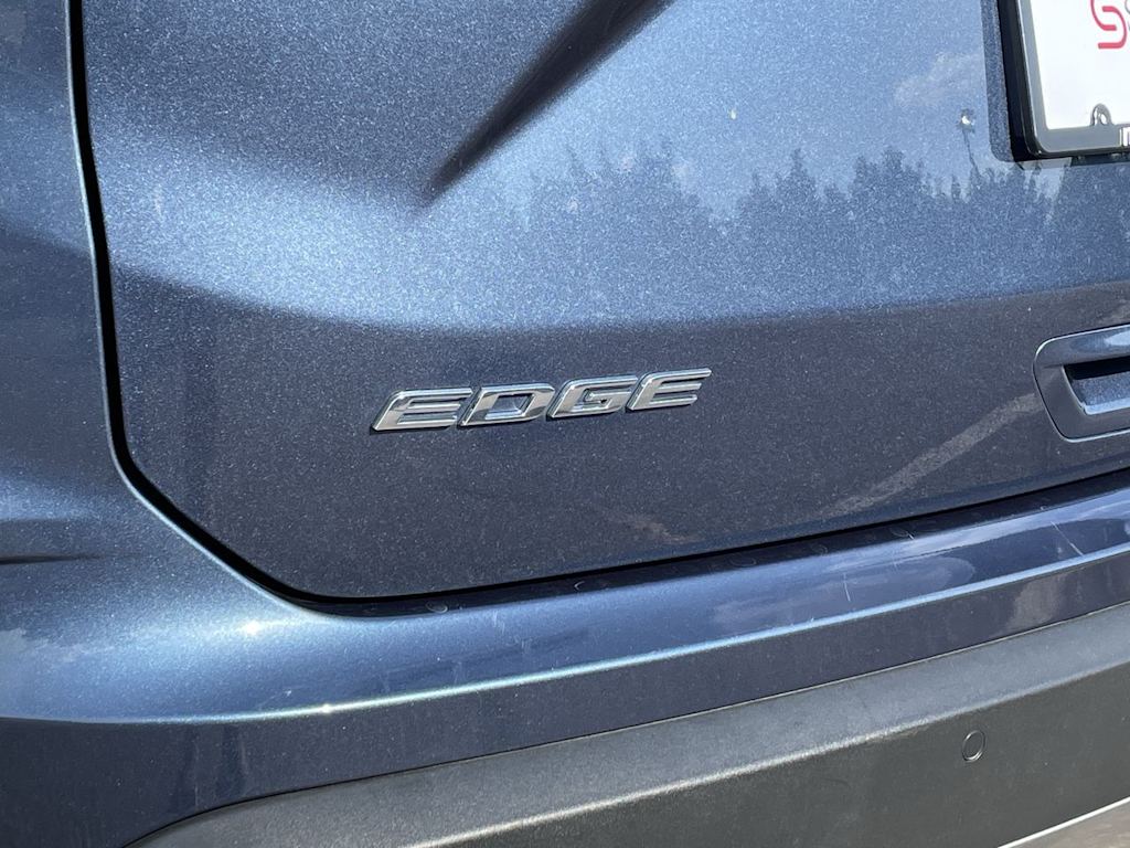 Thumbnail: 2019 Ford Edge - 37
