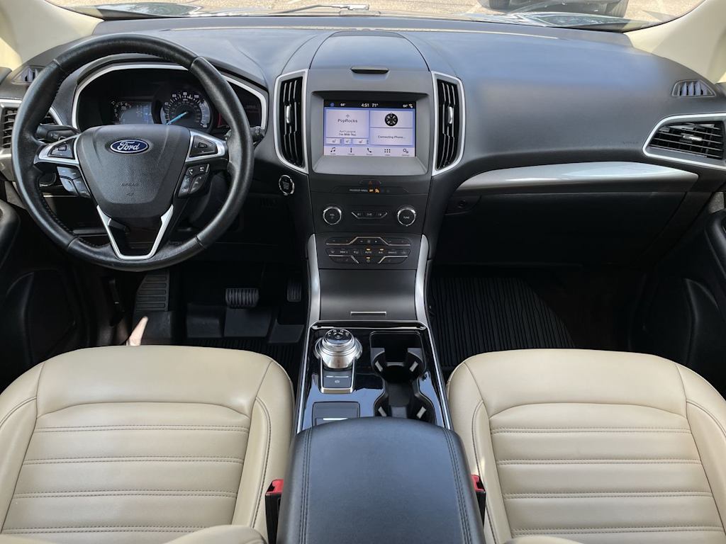 Thumbnail: 2019 Ford Edge - 8