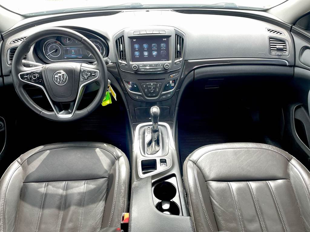 Thumbnail: 2017 Buick Regal - 10