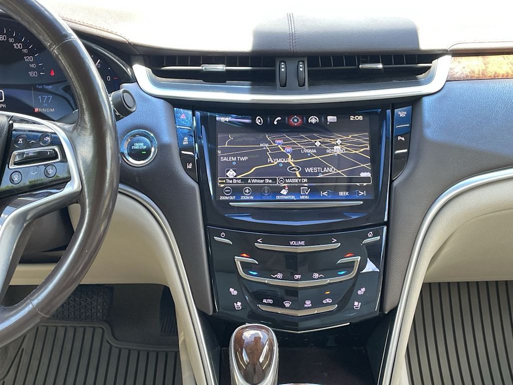 Thumbnail: 2016 Cadillac XTS - 12