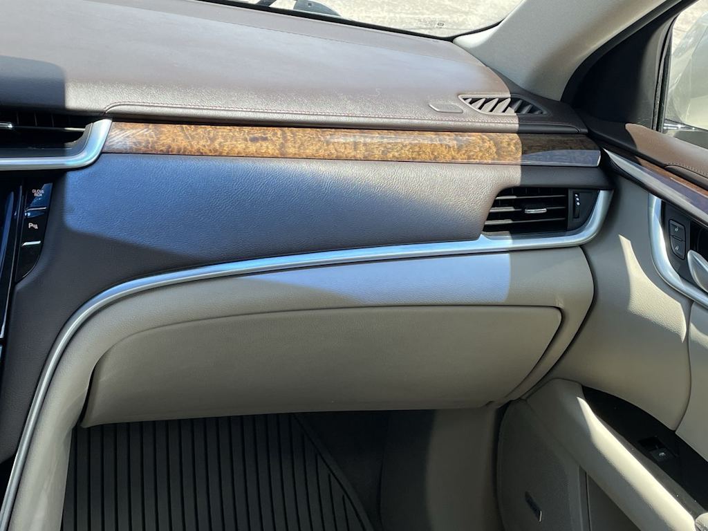 Thumbnail: 2016 Cadillac XTS - 24