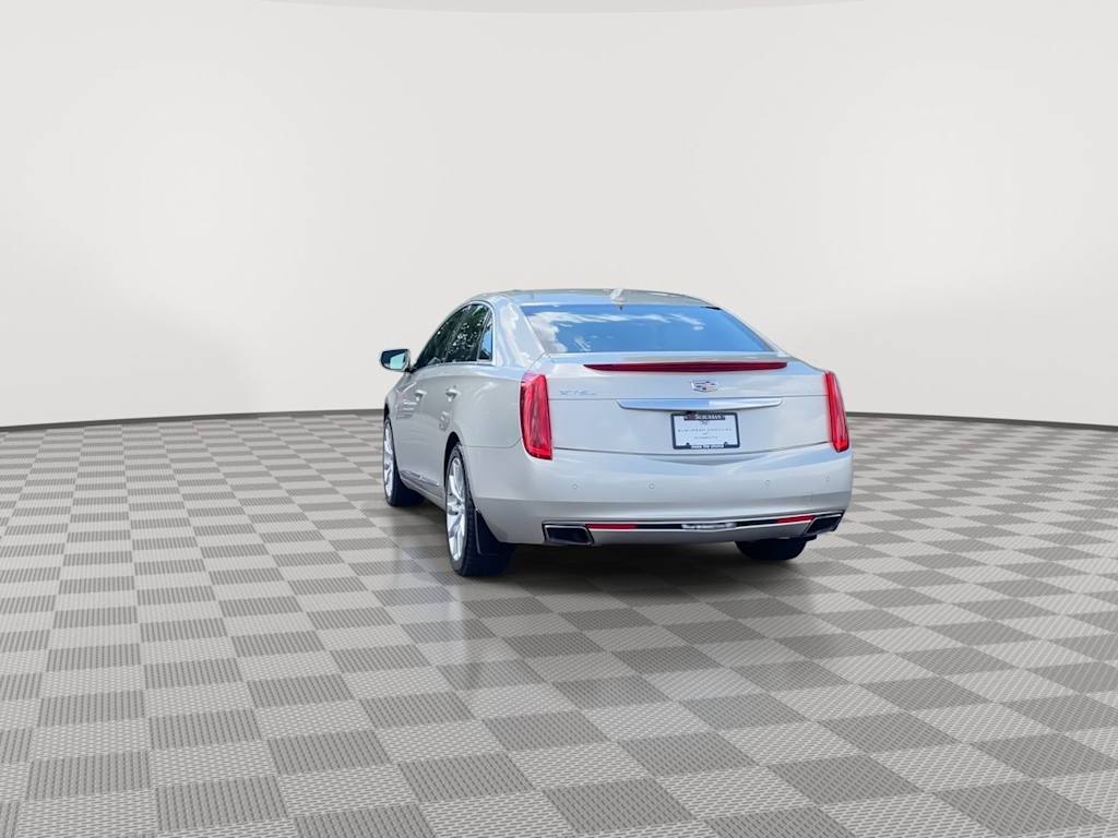 Thumbnail: 2016 Cadillac XTS - 16