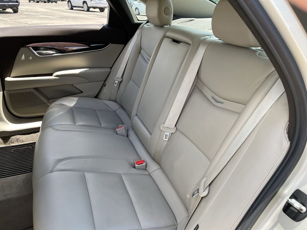 Thumbnail: 2016 Cadillac XTS - 25