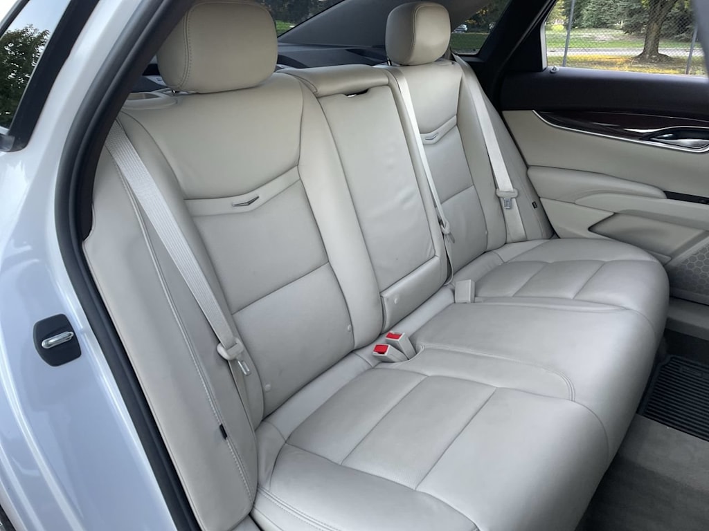 Thumbnail: 2017 Cadillac XTS - 10