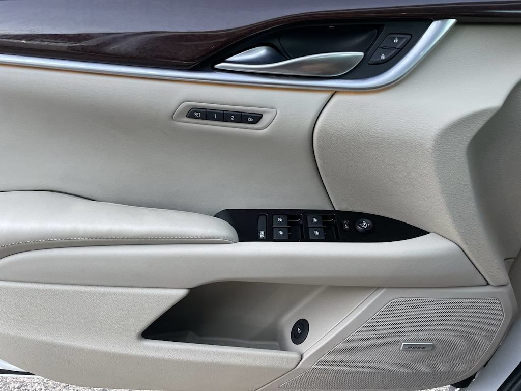 Thumbnail: 2017 Cadillac XTS - 37