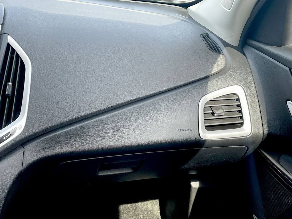 Thumbnail: 2015 GMC Terrain - 24
