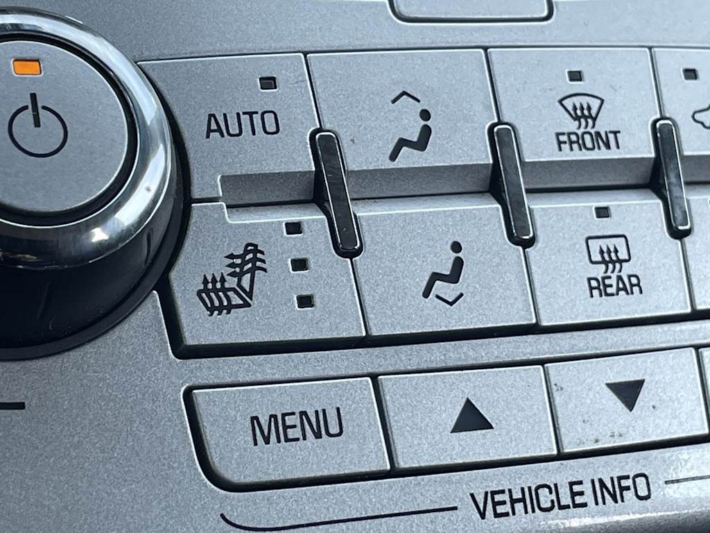 Thumbnail: 2015 GMC Terrain - 27
