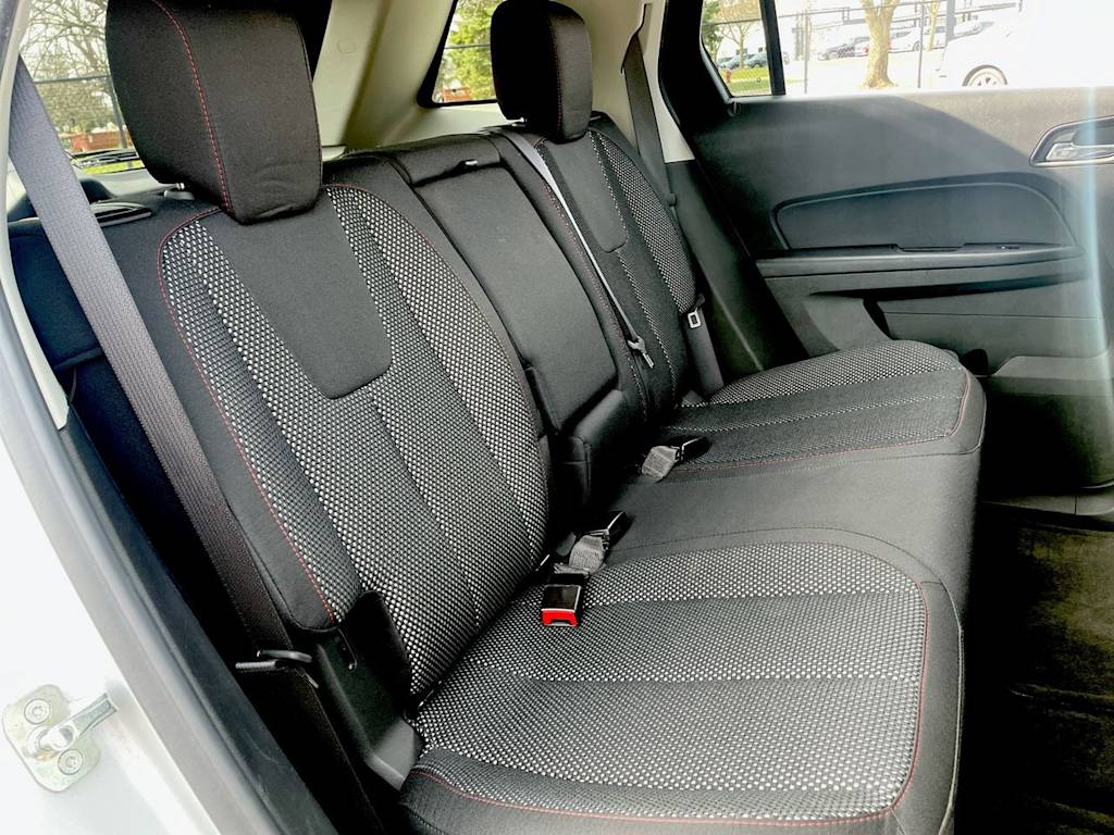 Thumbnail: 2015 GMC Terrain - 11