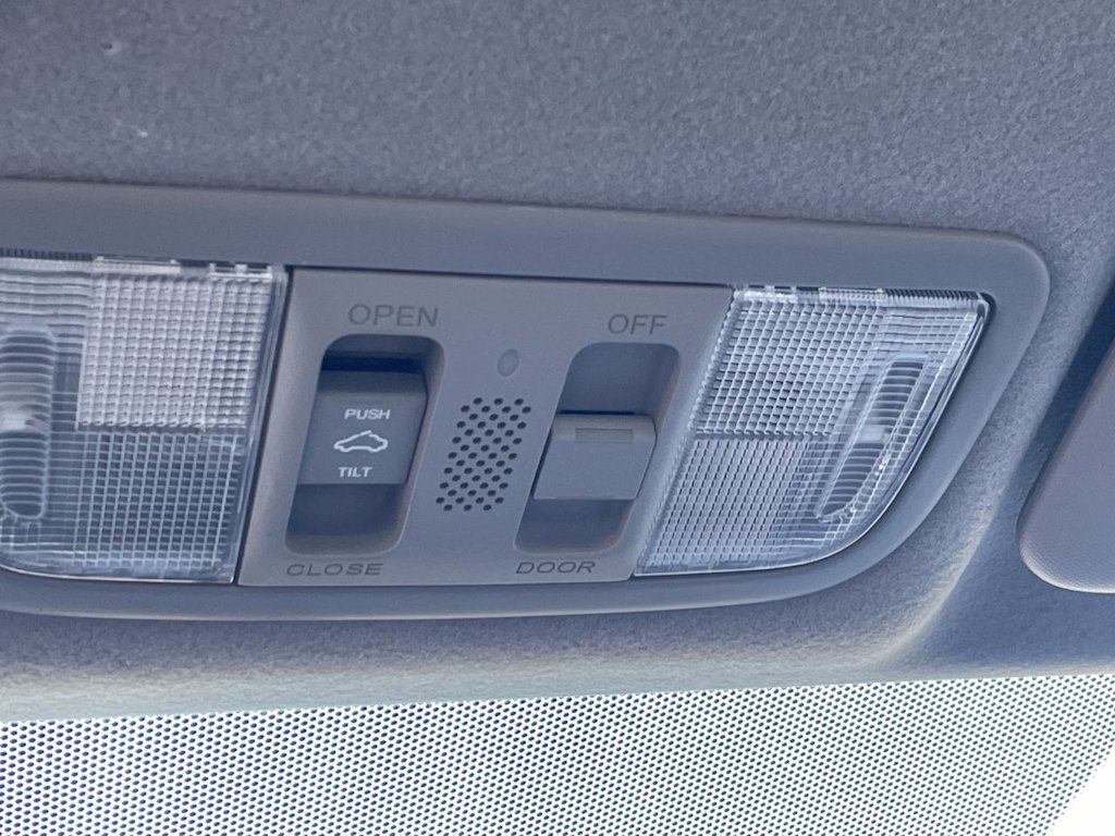 Thumbnail: 2012 Honda Civic - 39