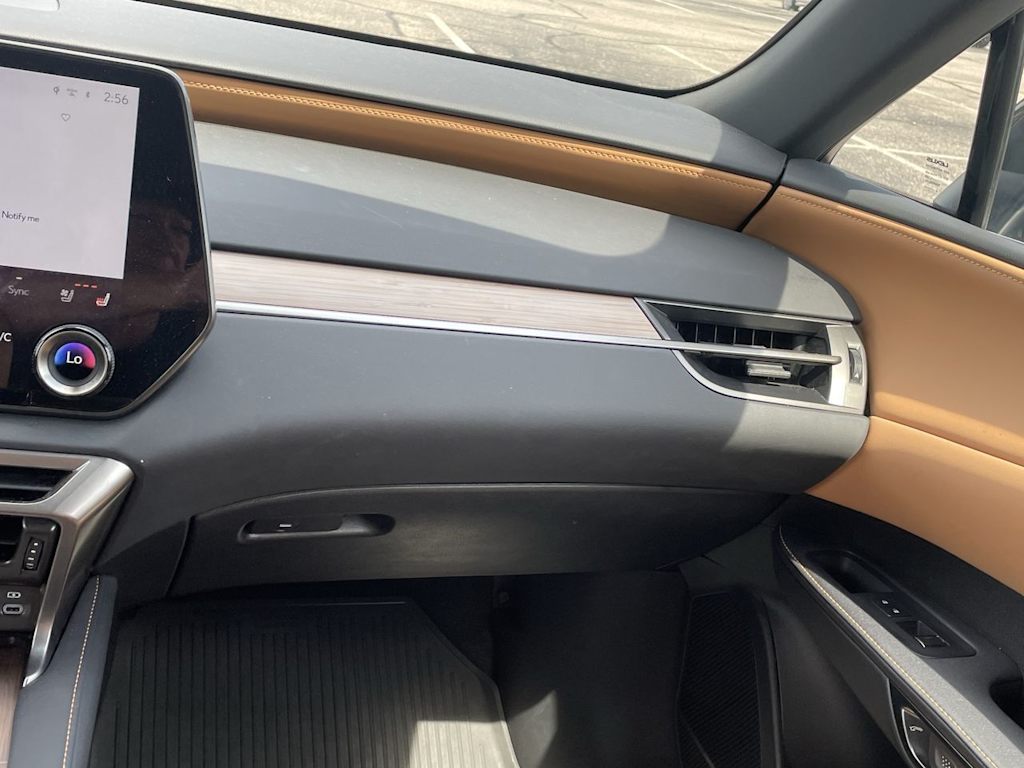 Thumbnail: 2025 Lexus RX - 23