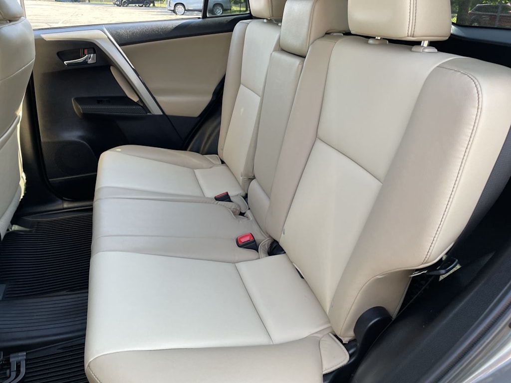 Thumbnail: 2014 Toyota RAV4 - 27