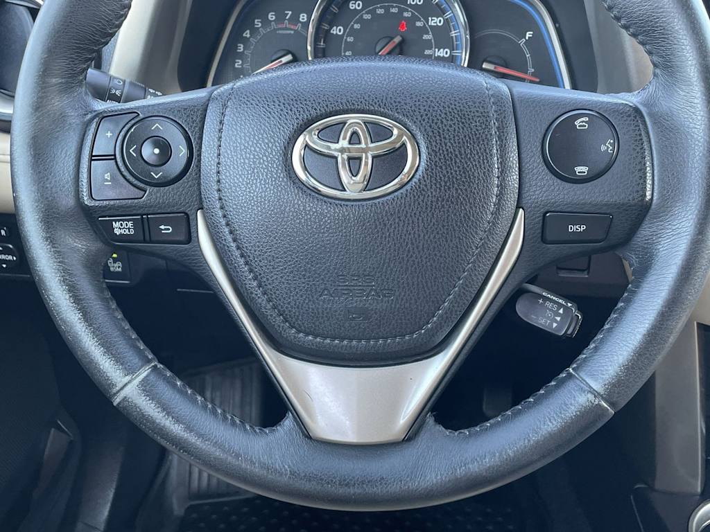 Thumbnail: 2014 Toyota RAV4 - 24