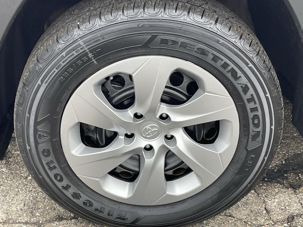 Thumbnail: 2023 Toyota RAV4 - 6