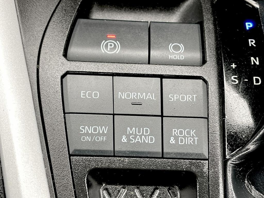 Thumbnail: 2023 Toyota RAV4 - 14