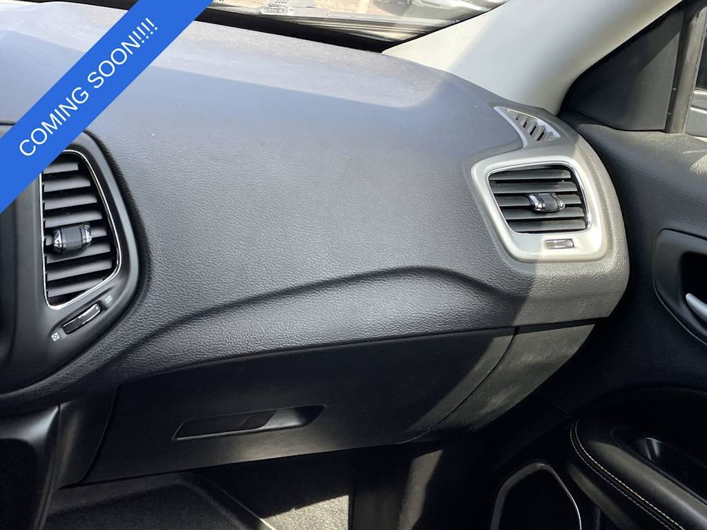 Thumbnail: 2018 Jeep Compass - 24