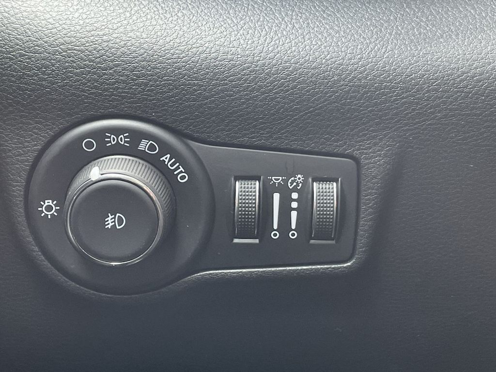 Thumbnail: 2024 Jeep Compass - 30