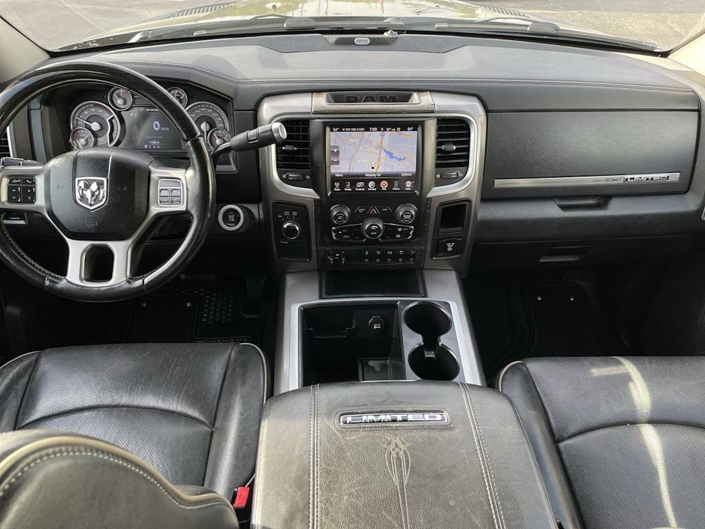 Thumbnail: 2015 RAM 3500 - 9