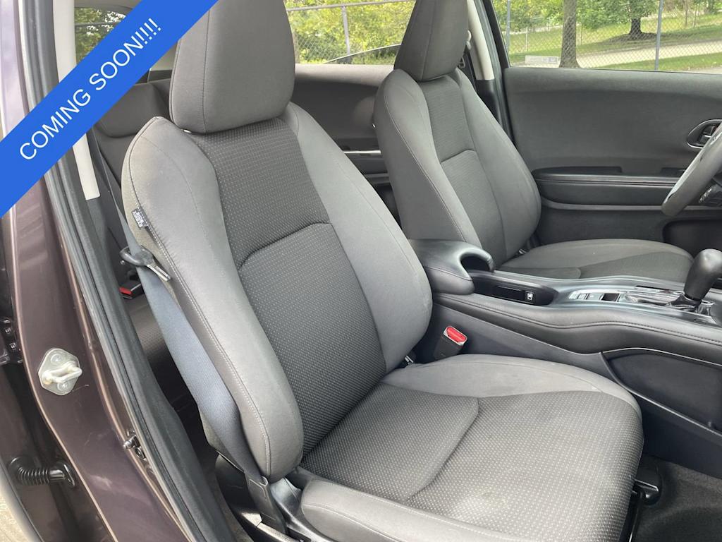 Thumbnail: 2019 Honda HR-V - 10