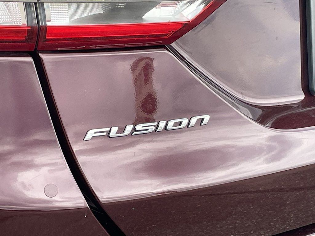 Thumbnail: 2017 Ford Fusion - 5