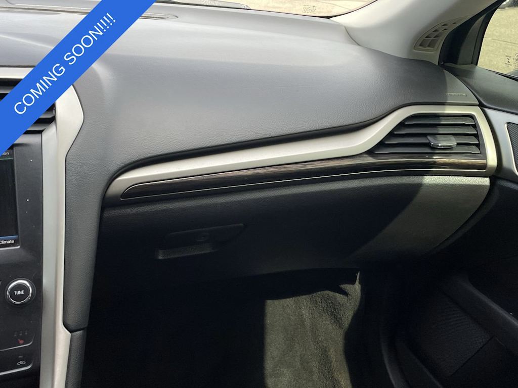 Thumbnail: 2014 Ford Fusion - 24