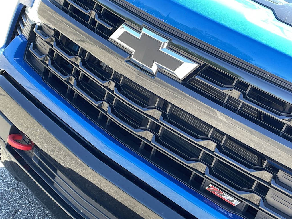 Thumbnail: 2023 Chevrolet Silverado 1500 - 6