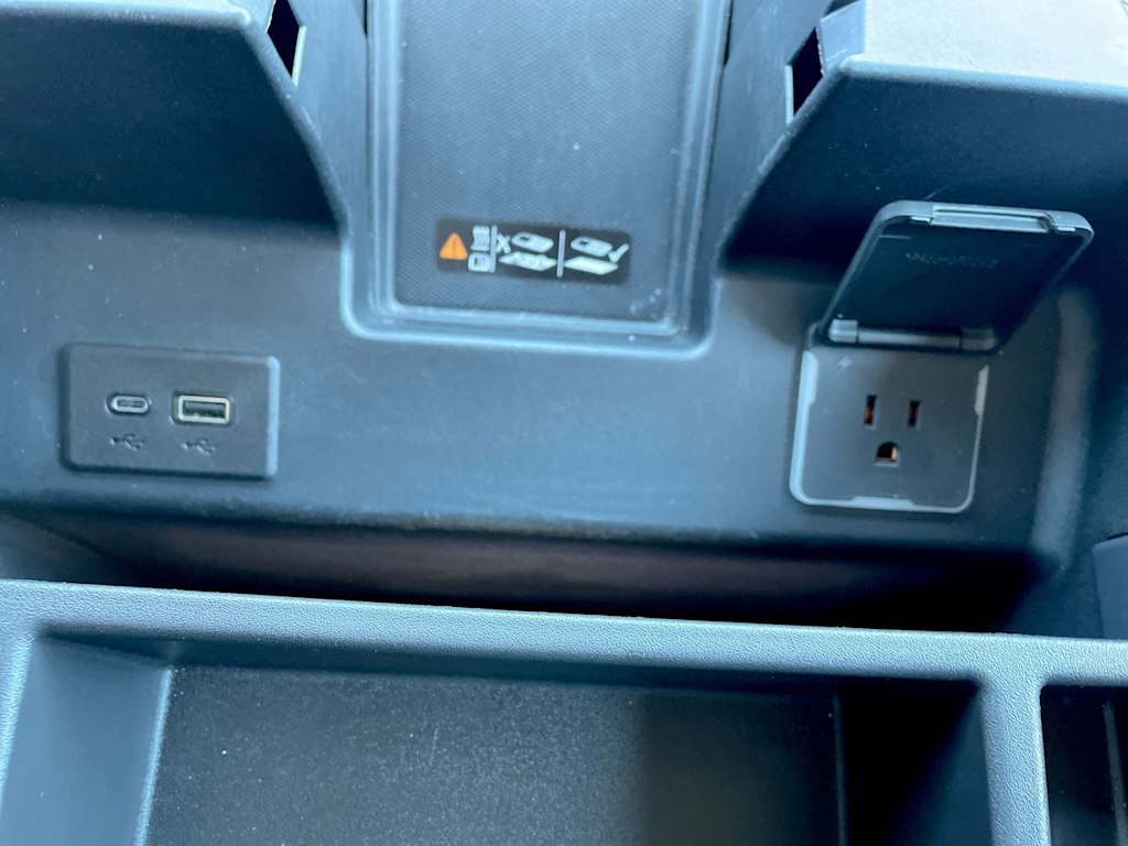 Thumbnail: 2023 Chevrolet Silverado 1500 - 30