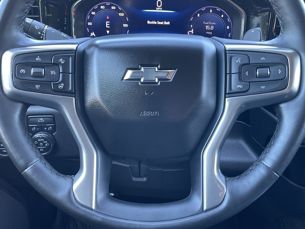 Thumbnail: 2023 Chevrolet Silverado 1500 - 24