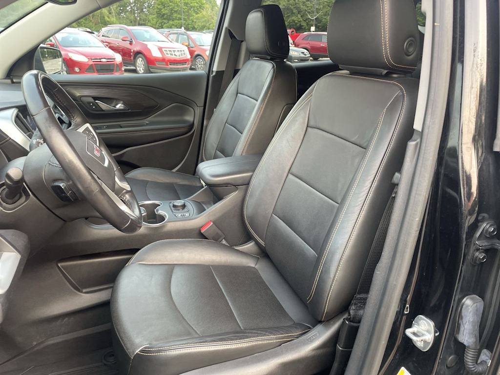 Thumbnail: 2019 GMC Terrain - 9
