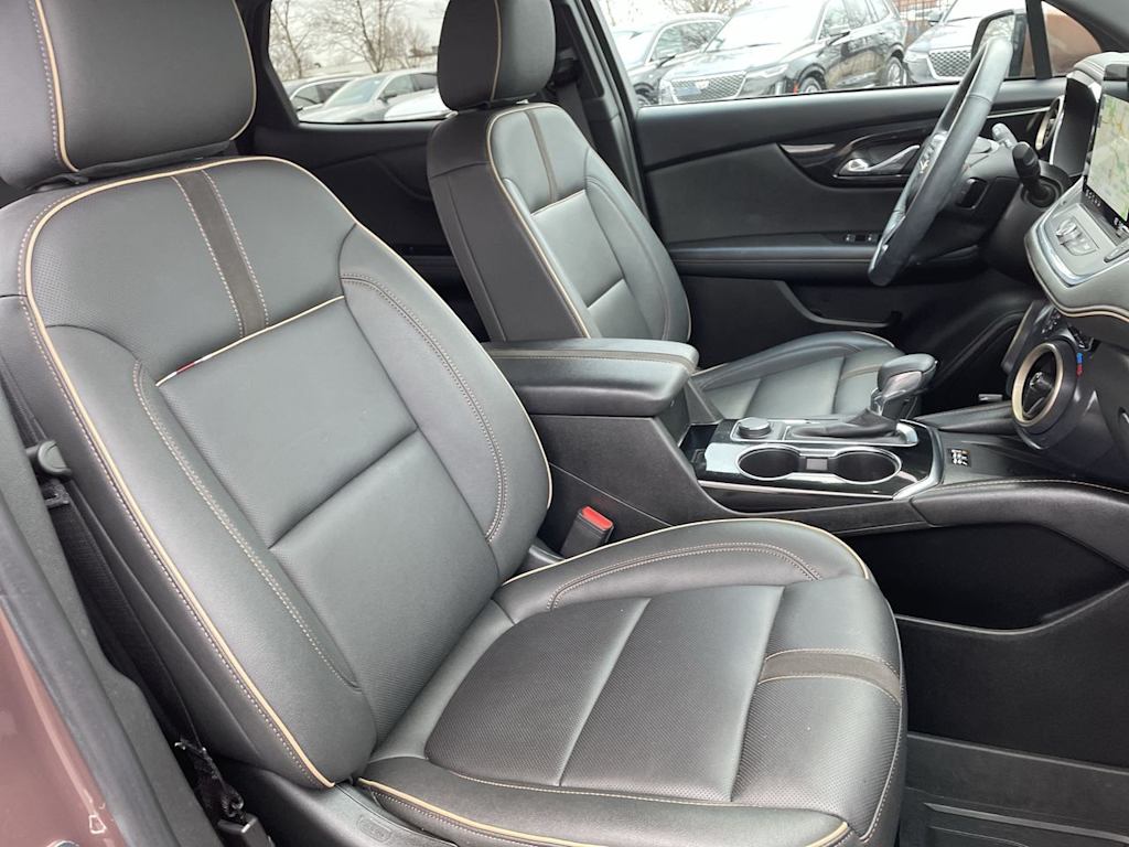 Thumbnail: 2023 Chevrolet Blazer - 10