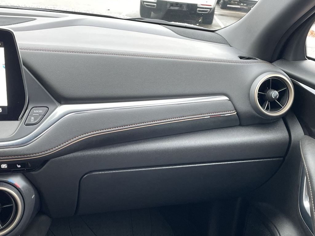 Thumbnail: 2023 Chevrolet Blazer - 25