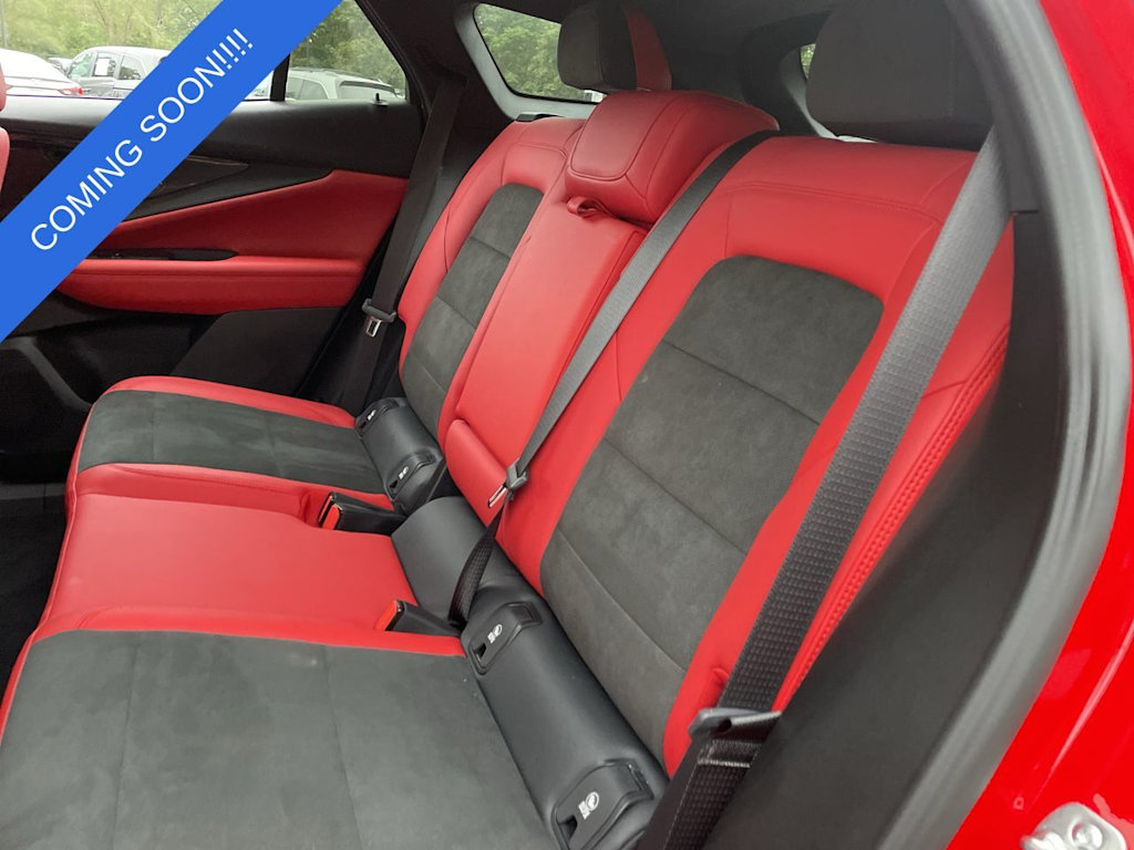 Thumbnail: 2024 Chevrolet Blazer EV - 28