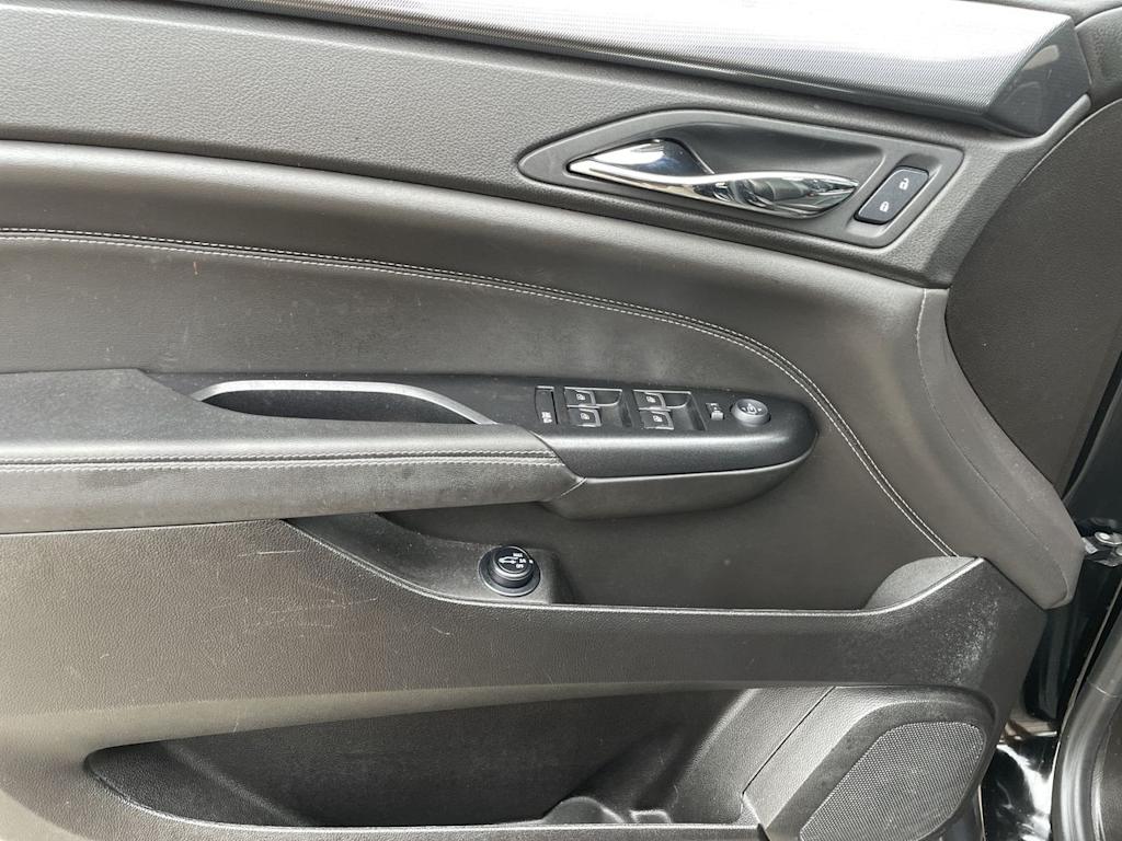 Thumbnail: 2016 Cadillac SRX - 37