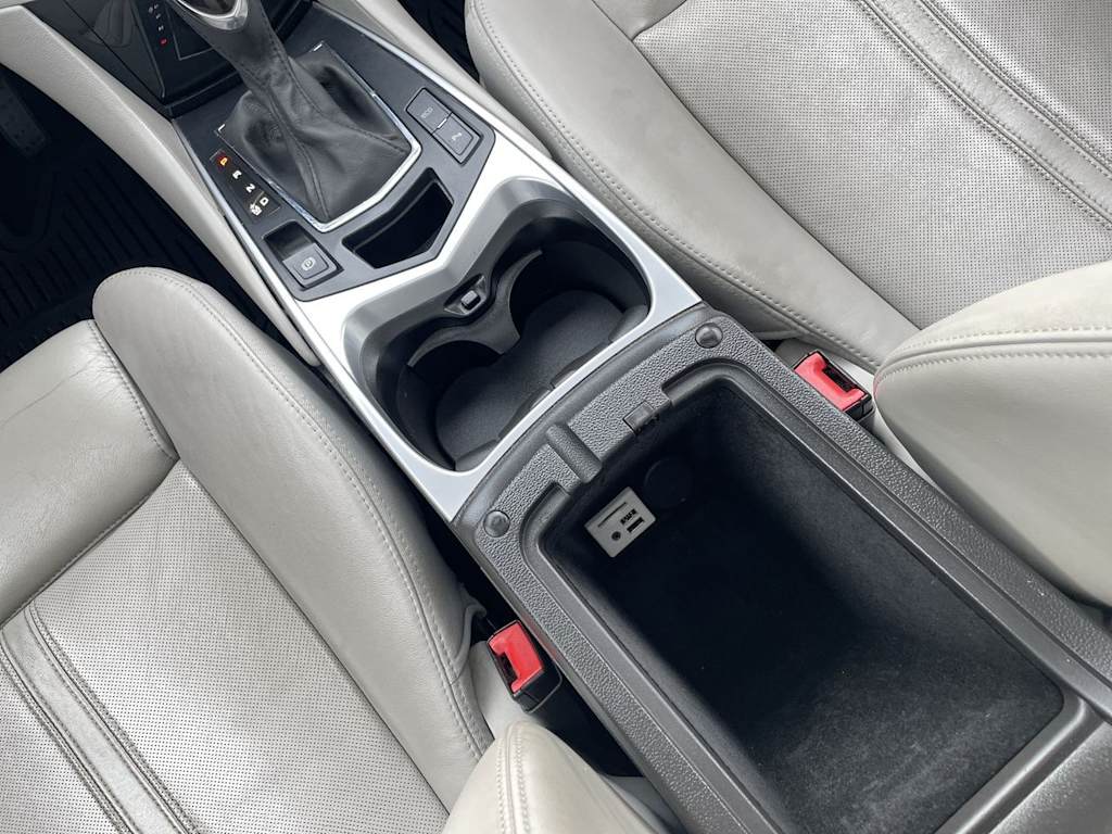 Thumbnail: 2013 Cadillac SRX - 30