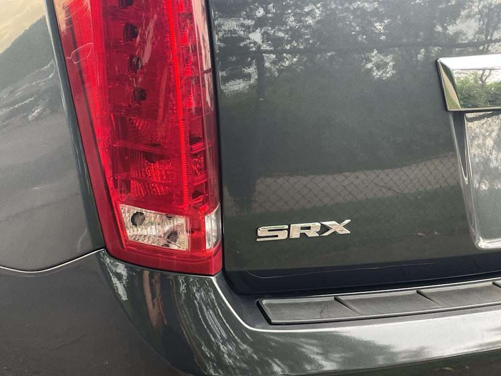 Thumbnail: 2013 Cadillac SRX - 39