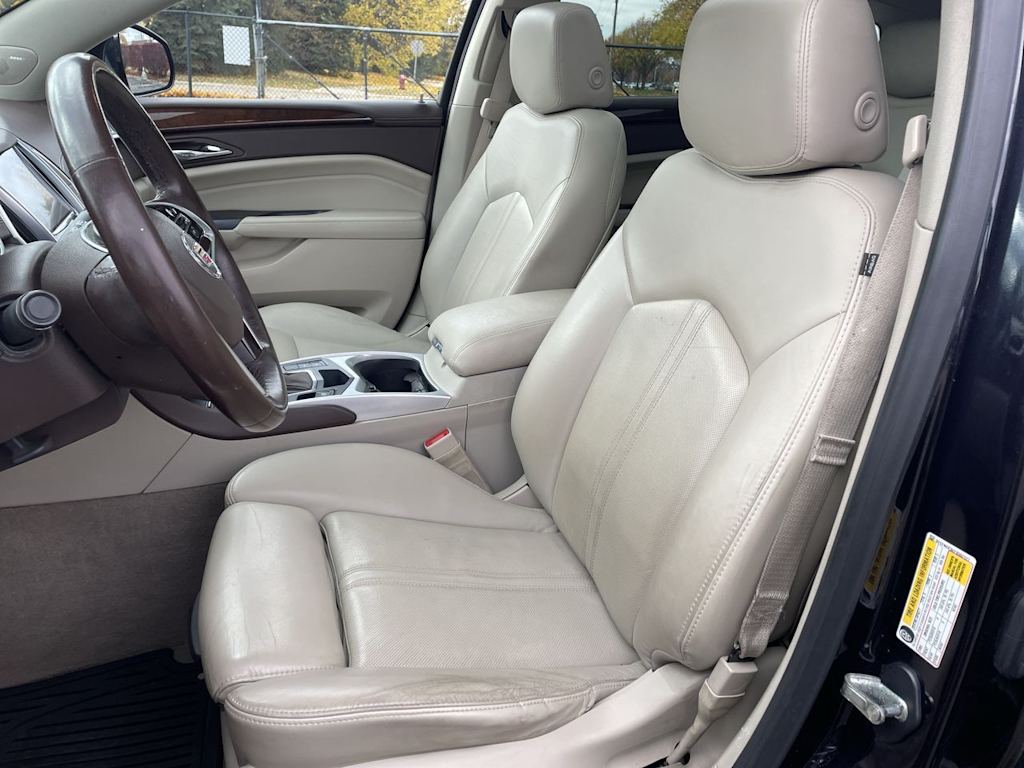 Thumbnail: 2015 Cadillac SRX - 9